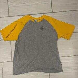 Vintage Nike T Shirt Mens Size XL Yellow